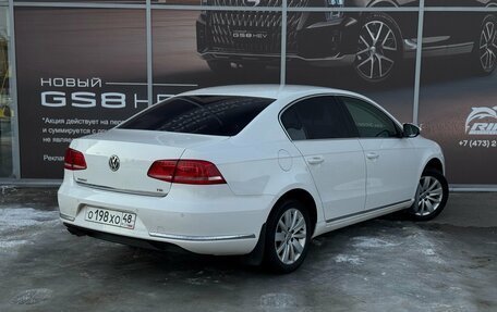 Volkswagen Passat B7, 2012 год, 956 000 рублей, 3 фотография