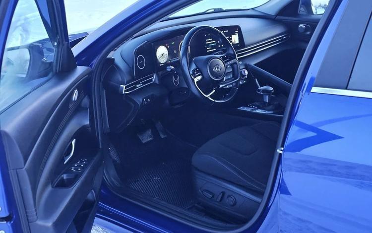 Hyundai Elantra VI рестайлинг, 2020 год, 1 400 000 рублей, 8 фотография