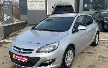 Opel Astra J, 2014 год, 650 000 рублей, 1 фотография