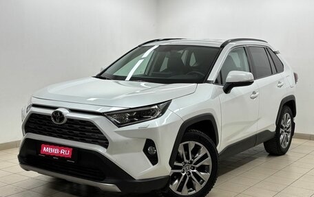 Toyota RAV4, 2021 год, 3 750 000 рублей, 1 фотография