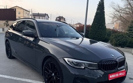 BMW 3 серия, 2019 год, 4 300 000 рублей, 1 фотография