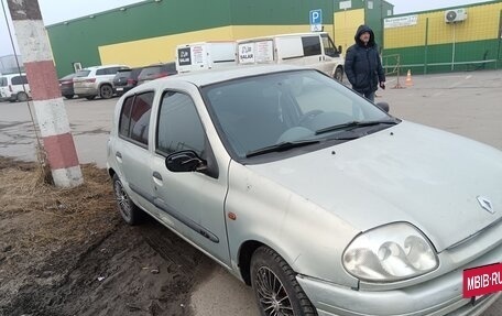 Renault Clio III, 2000 год, 85 000 рублей, 5 фотография