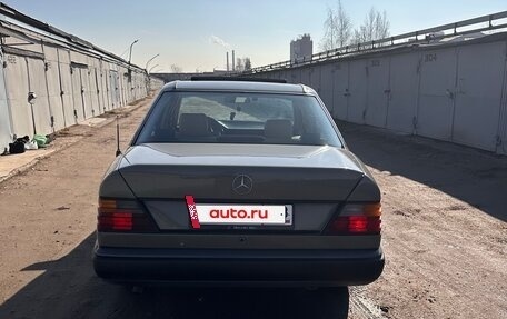 Mercedes-Benz W124, 1987 год, 450 000 рублей, 4 фотография