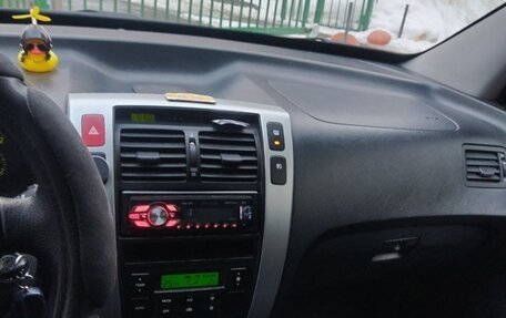 Hyundai Tucson III, 2007 год, 850 000 рублей, 6 фотография