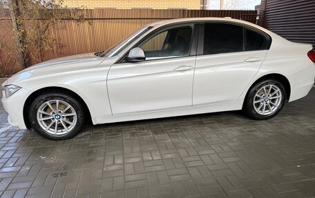 BMW 3 серия, 2015 год, 2 100 000 рублей, 2 фотография