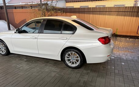 BMW 3 серия, 2015 год, 2 100 000 рублей, 4 фотография