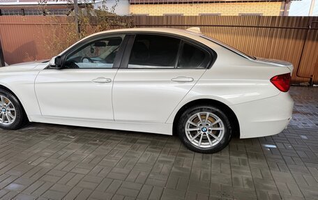 BMW 3 серия, 2015 год, 2 100 000 рублей, 3 фотография