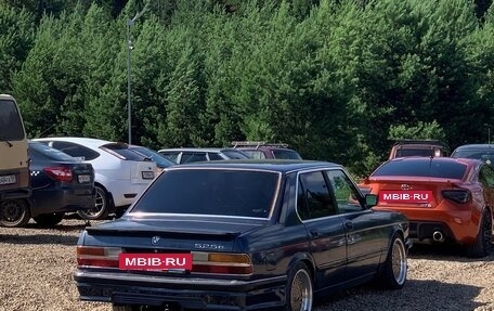 BMW 5 серия, 1986 год, 400 000 рублей, 8 фотография