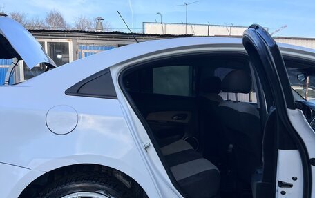 Chevrolet Cruze II, 2011 год, 697 000 рублей, 10 фотография