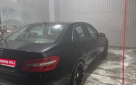 Mercedes-Benz E-Класс, 2012 год, 1 240 000 рублей, 6 фотография