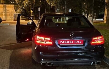 Mercedes-Benz E-Класс, 2012 год, 1 240 000 рублей, 7 фотография