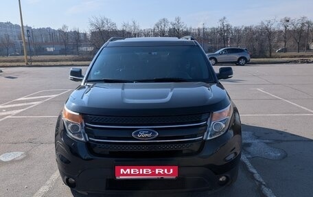 Ford Explorer VI, 2014 год, 1 950 000 рублей, 3 фотография