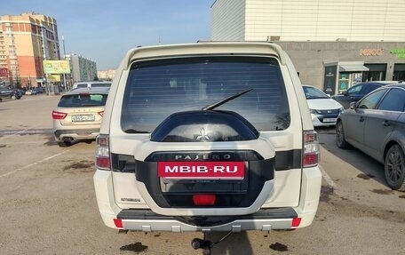 Mitsubishi Pajero IV, 2014 год, 2 350 000 рублей, 2 фотография