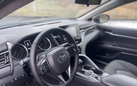 Toyota Camry, 2021 год, 1 630 000 рублей, 9 фотография