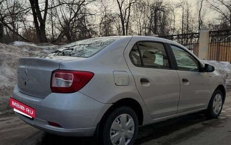 Renault Logan II, 2015 год, 790 000 рублей, 2 фотография