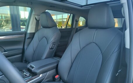 Toyota Highlander, 2025 год, 5 870 000 рублей, 22 фотография