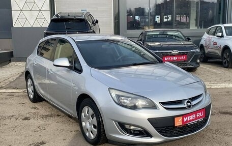 Opel Astra J, 2014 год, 650 000 рублей, 7 фотография