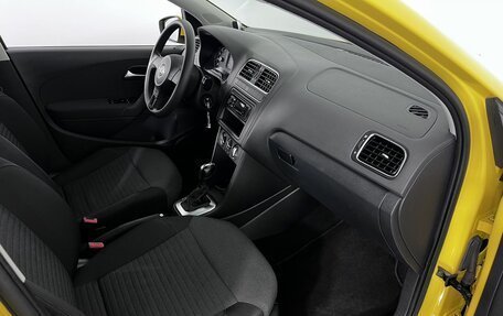 Volkswagen Polo VI (EU Market), 2011 год, 699 000 рублей, 12 фотография