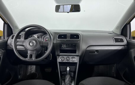 Volkswagen Polo VI (EU Market), 2011 год, 699 000 рублей, 15 фотография