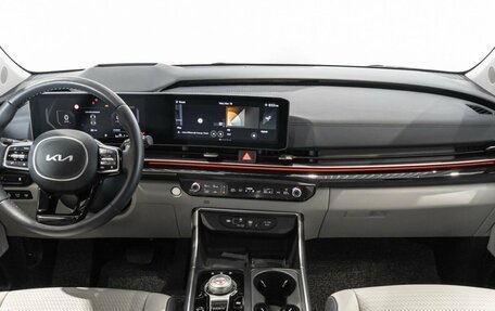 KIA Carnival, 2024 год, 6 840 000 рублей, 6 фотография