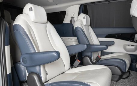 KIA Carnival, 2024 год, 6 840 000 рублей, 8 фотография