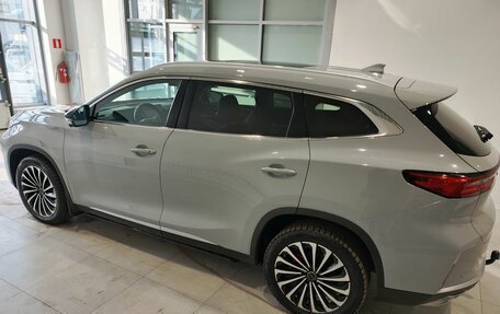 CheryExeed TXL, 2022 год, 2 420 000 рублей, 10 фотография