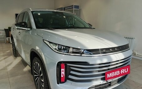 CheryExeed TXL, 2022 год, 2 420 000 рублей, 3 фотография