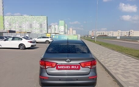 KIA Rio III рестайлинг, 2015 год, 980 000 рублей, 10 фотография