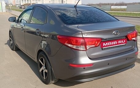 KIA Rio III рестайлинг, 2015 год, 980 000 рублей, 18 фотография