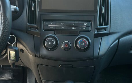 Hyundai i30 I, 2011 год, 750 000 рублей, 17 фотография