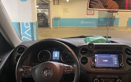 Volkswagen Tiguan I, 2012 год, 1 000 000 рублей, 16 фотография