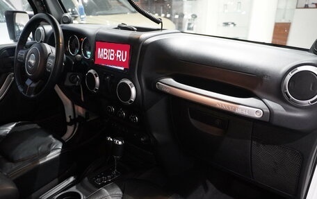 Jeep Wrangler, 2012 год, 3 450 000 рублей, 13 фотография