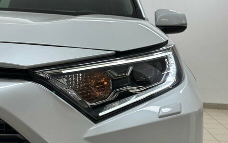 Toyota RAV4, 2021 год, 3 750 000 рублей, 8 фотография