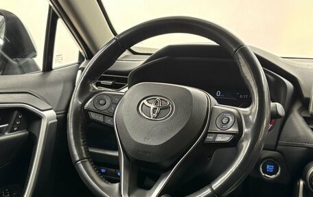 Toyota RAV4, 2021 год, 3 750 000 рублей, 18 фотография