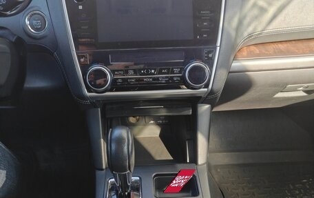 Subaru Outback IV рестайлинг, 2018 год, 2 600 000 рублей, 15 фотография