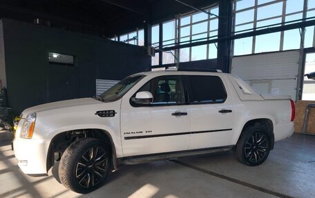 Cadillac Escalade III, 2011 год, 5 500 000 рублей, 4 фотография