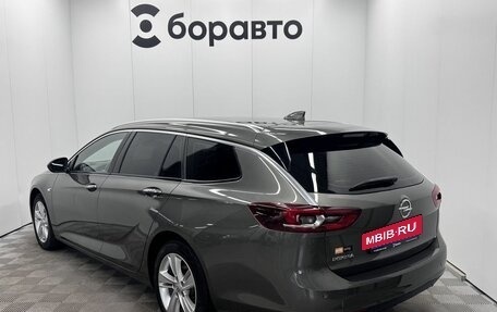 Opel Insignia II рестайлинг, 2018 год, 1 699 000 рублей, 4 фотография