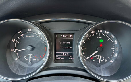 Skoda Superb III рестайлинг, 2013 год, 1 149 000 рублей, 11 фотография