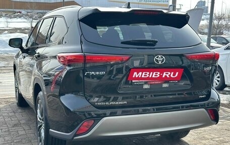 Toyota Highlander, 2026 год, 5 700 000 рублей, 7 фотография