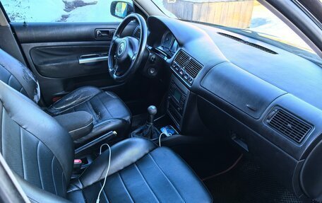 Volkswagen Golf IV, 2001 год, 240 000 рублей, 6 фотография