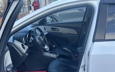 Chevrolet Cruze II, 2012 год, 735 000 рублей, 10 фотография