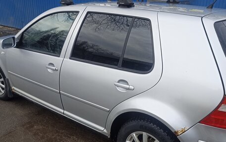 Volkswagen Golf IV, 2003 год, 220 000 рублей, 3 фотография