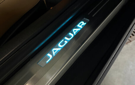 Jaguar F-Type I рестайлинг 2, 2015 год, 4 500 000 рублей, 14 фотография