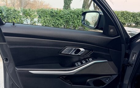 BMW 3 серия, 2019 год, 4 300 000 рублей, 10 фотография