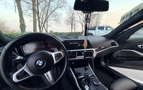BMW 3 серия, 2019 год, 4 300 000 рублей, 12 фотография
