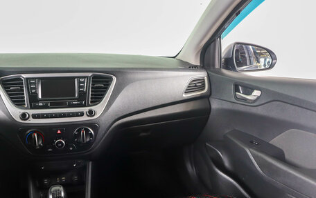 Hyundai Solaris II рестайлинг, 2018 год, 1 329 000 рублей, 14 фотография