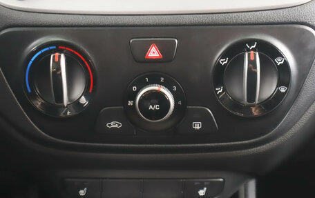 Hyundai Solaris II рестайлинг, 2018 год, 1 329 000 рублей, 19 фотография