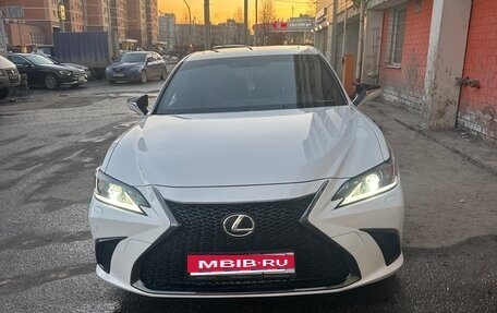 Lexus ES VII, 2021 год, 4 700 000 рублей, 1 фотография