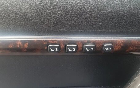 Toyota Land Cruiser 200, 2011 год, 3 350 000 рублей, 21 фотография