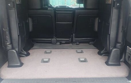 Toyota Land Cruiser 200, 2011 год, 3 350 000 рублей, 24 фотография